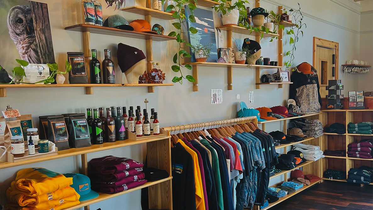 michigan up upperpeninsula apparel yooper shirts hoodies hats beanies shopping local 906 michigan up upperpeninsula apparel yooper shirts hoodies hats beanies shopping local 906
